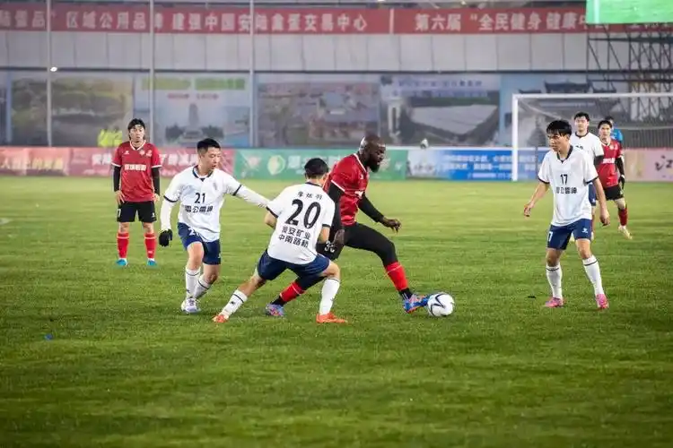 比利时甲级联赛：布鲁日 VS 沙勒罗瓦
